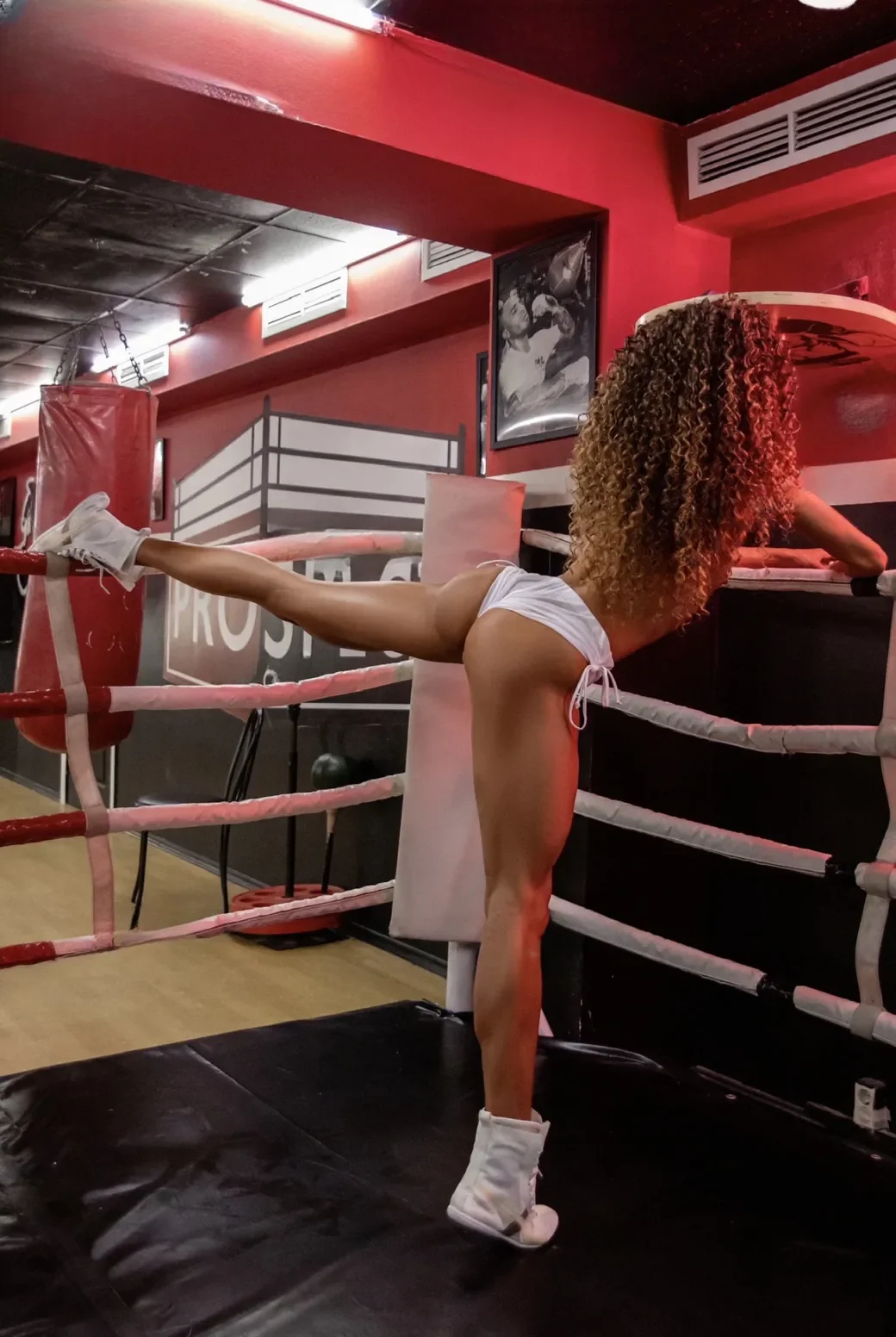 The Real Fitness Beauty thumbnail 14