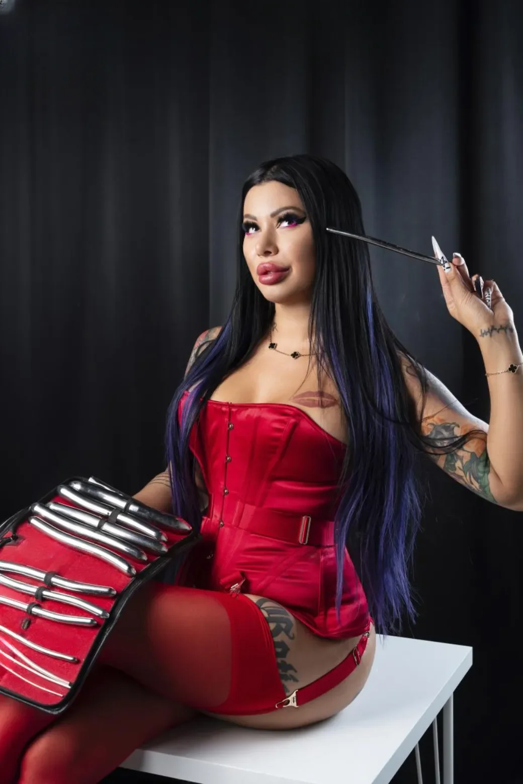 Mistress Gotika thumbnail 15