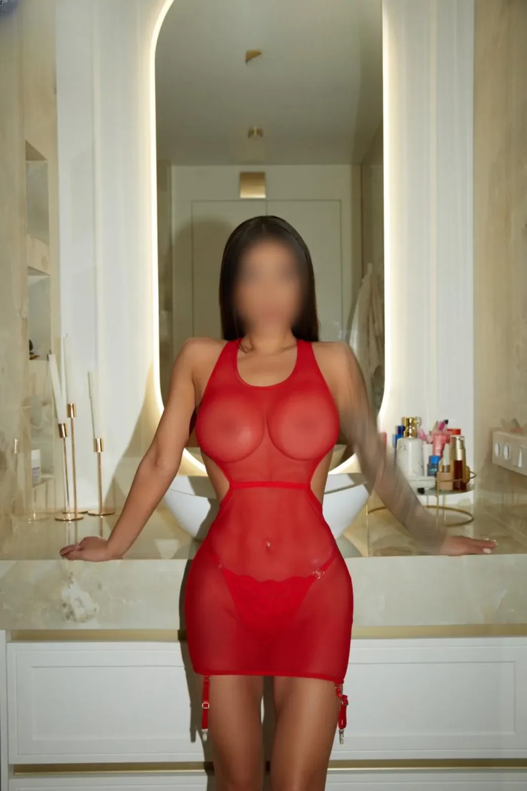 Alina Mayer thumbnail 16