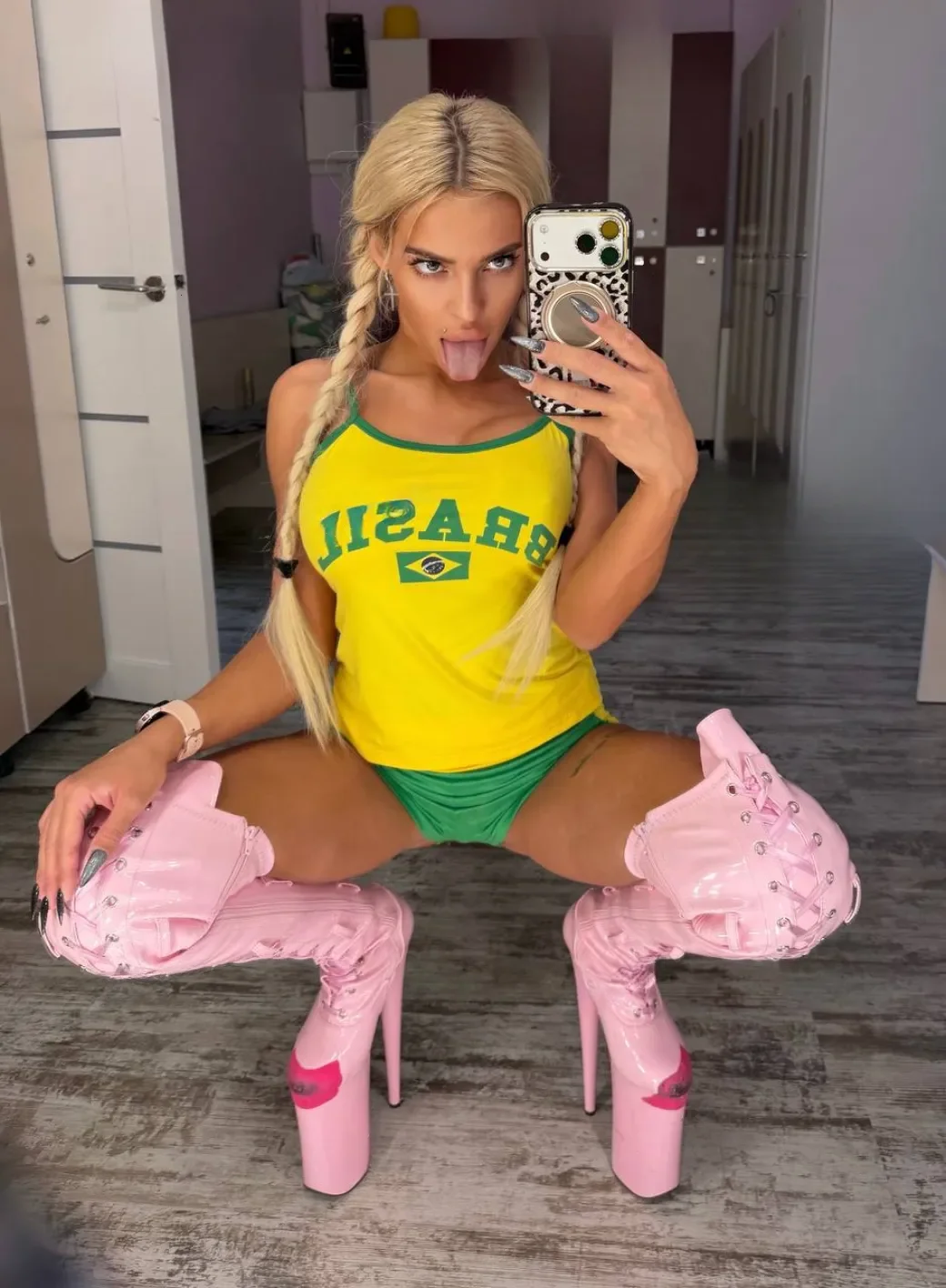 Actress Movies Vika thumbnail 21