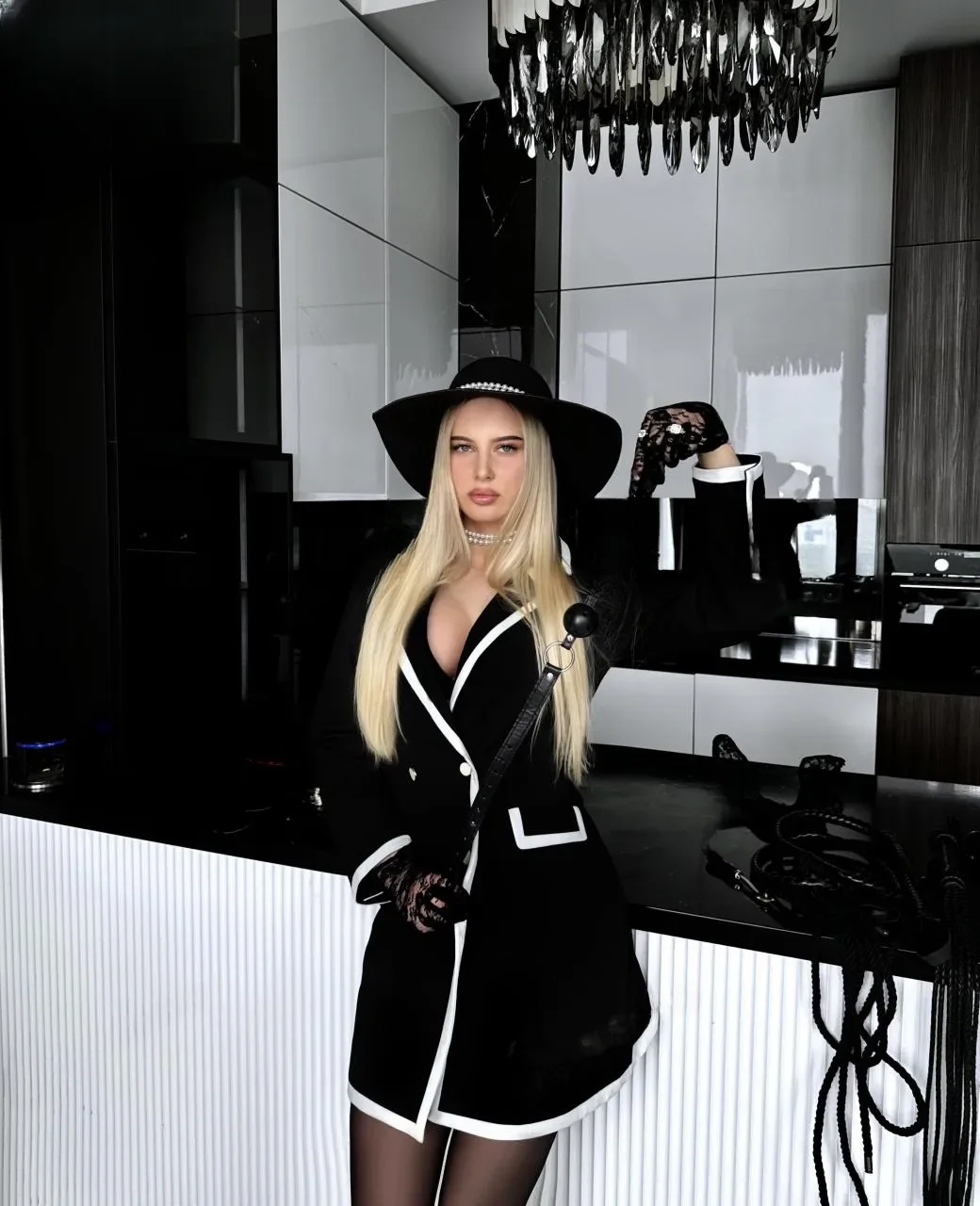 Alana sensual Sadist thumbnail 10