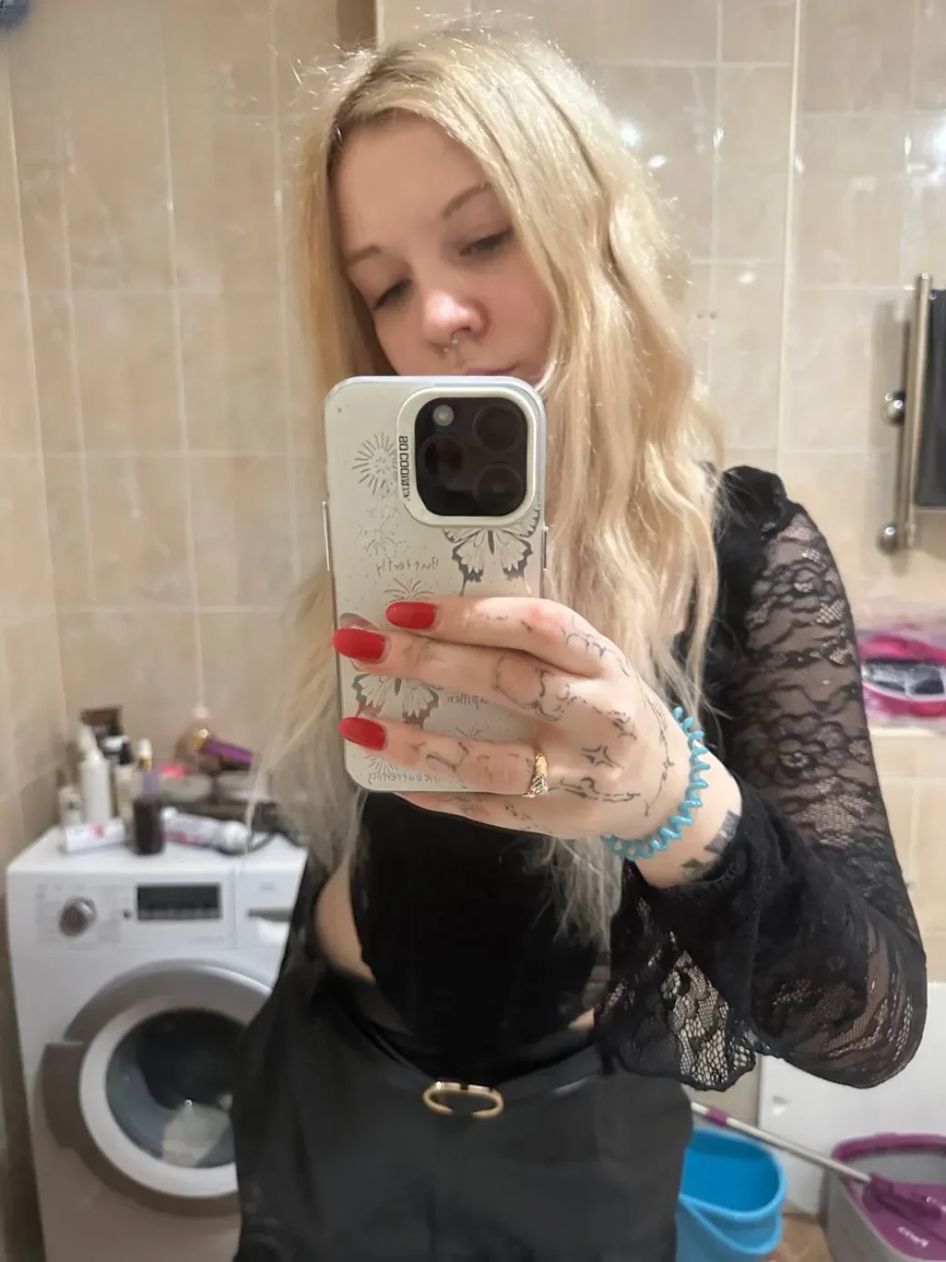 ELENOChKA thumbnail 3