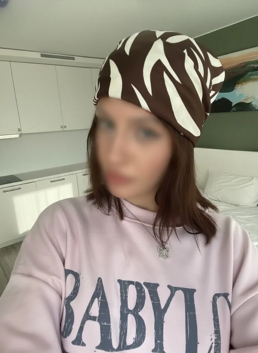 Eva thumbnail 2