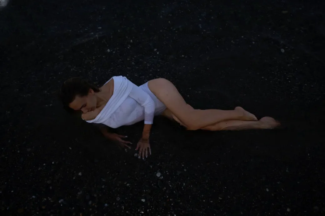 Erika thumbnail 6